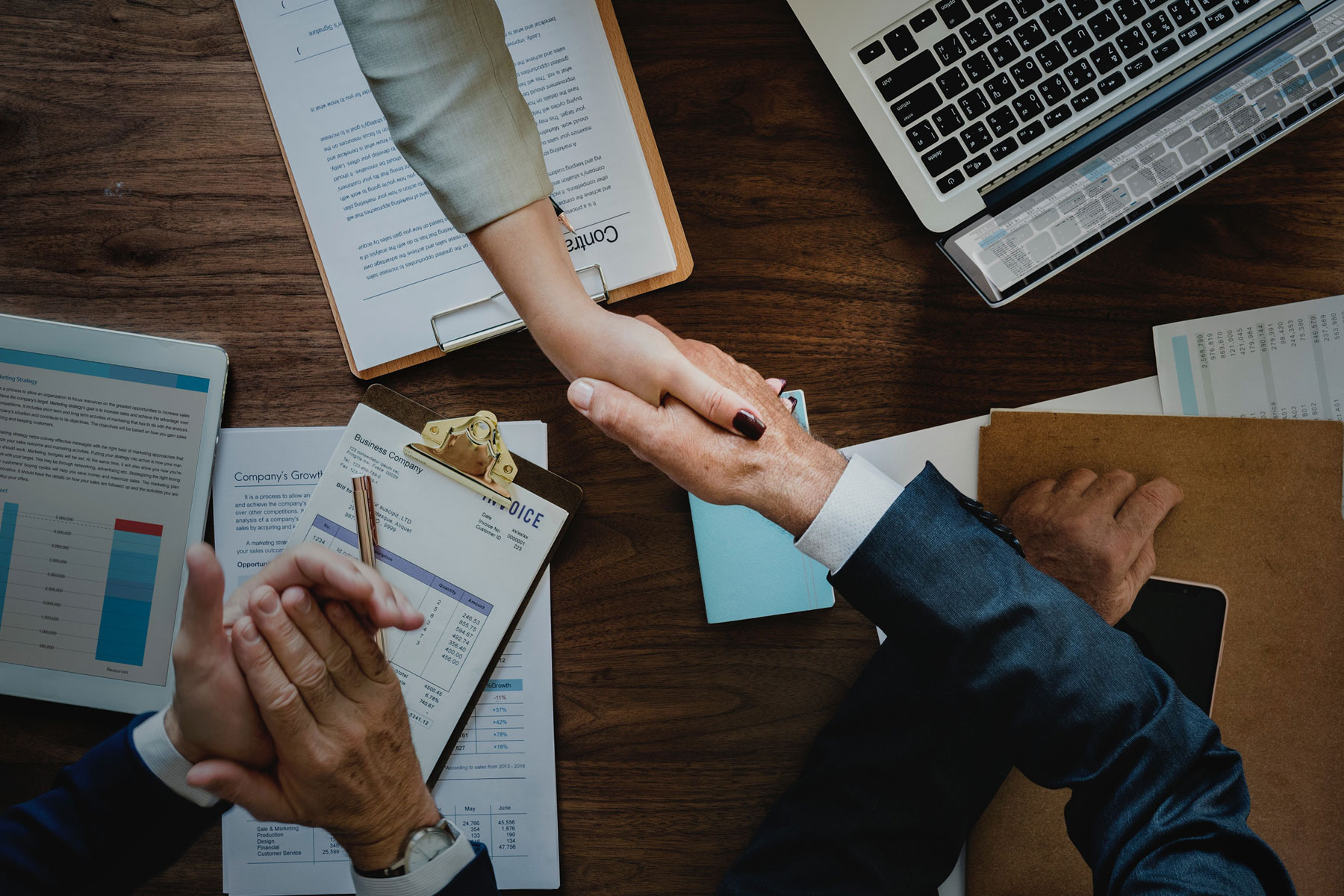 Cómo conseguir clientes de consultoría rentables