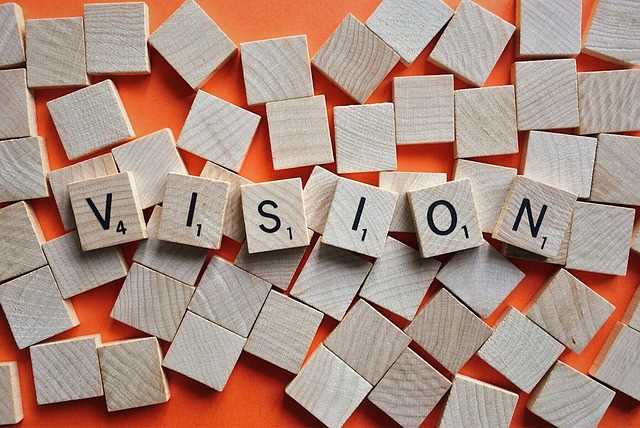 Cómo escribir una misión y visión poderosas para tu consultoría